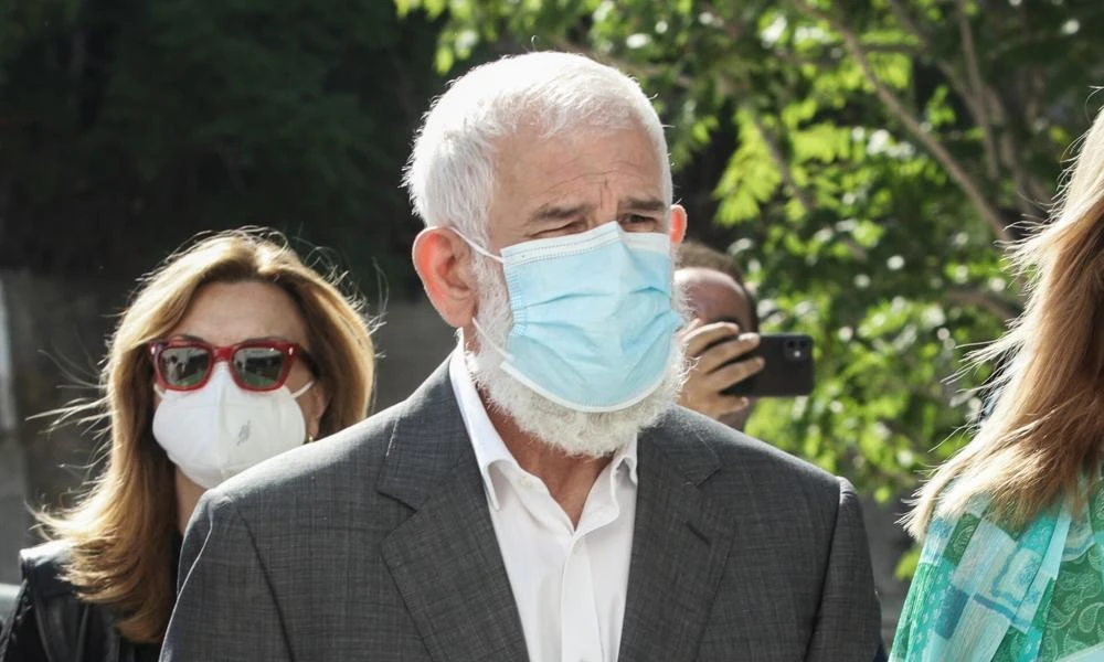 Πέτρος Φιλιππίδης: Επιστρέφει στο θεατρικό σανίδι; (βίντεο)